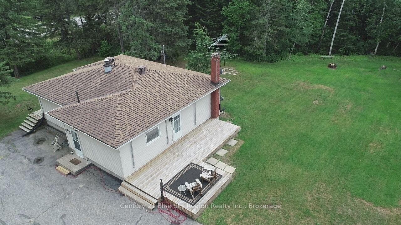 5377 Highway 11 N N/A photo 9