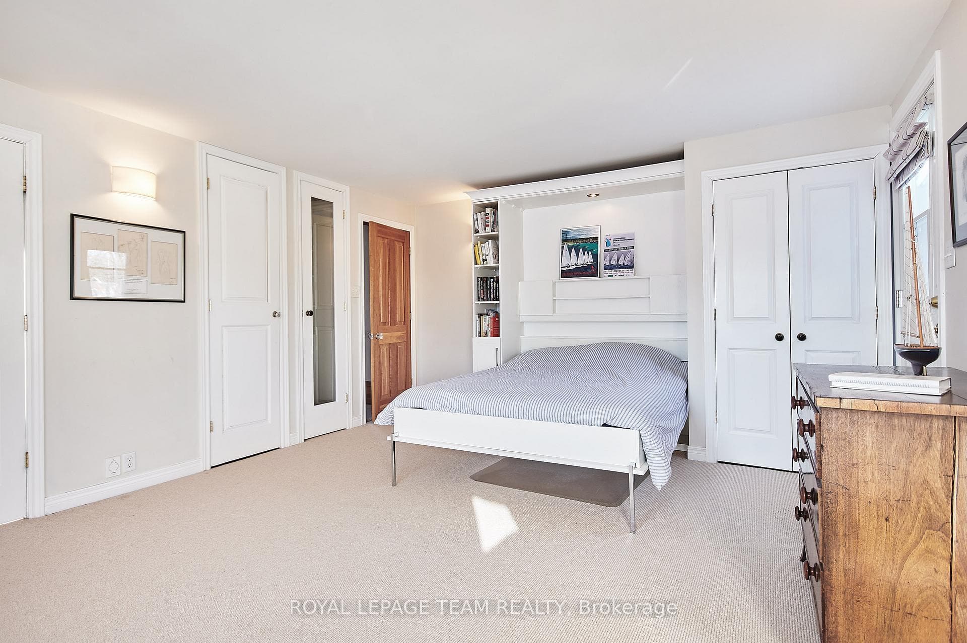 108 Stanley Avenue photo 36