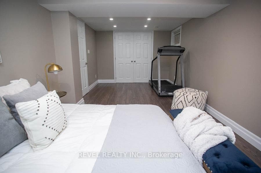 59 Wiltshire Drive photo 25