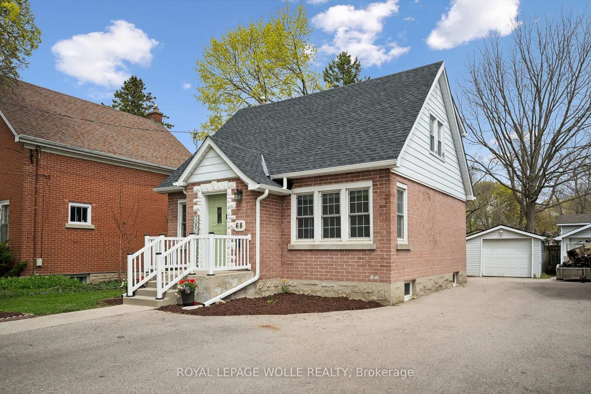 68 Pleasant Avenue photo 2