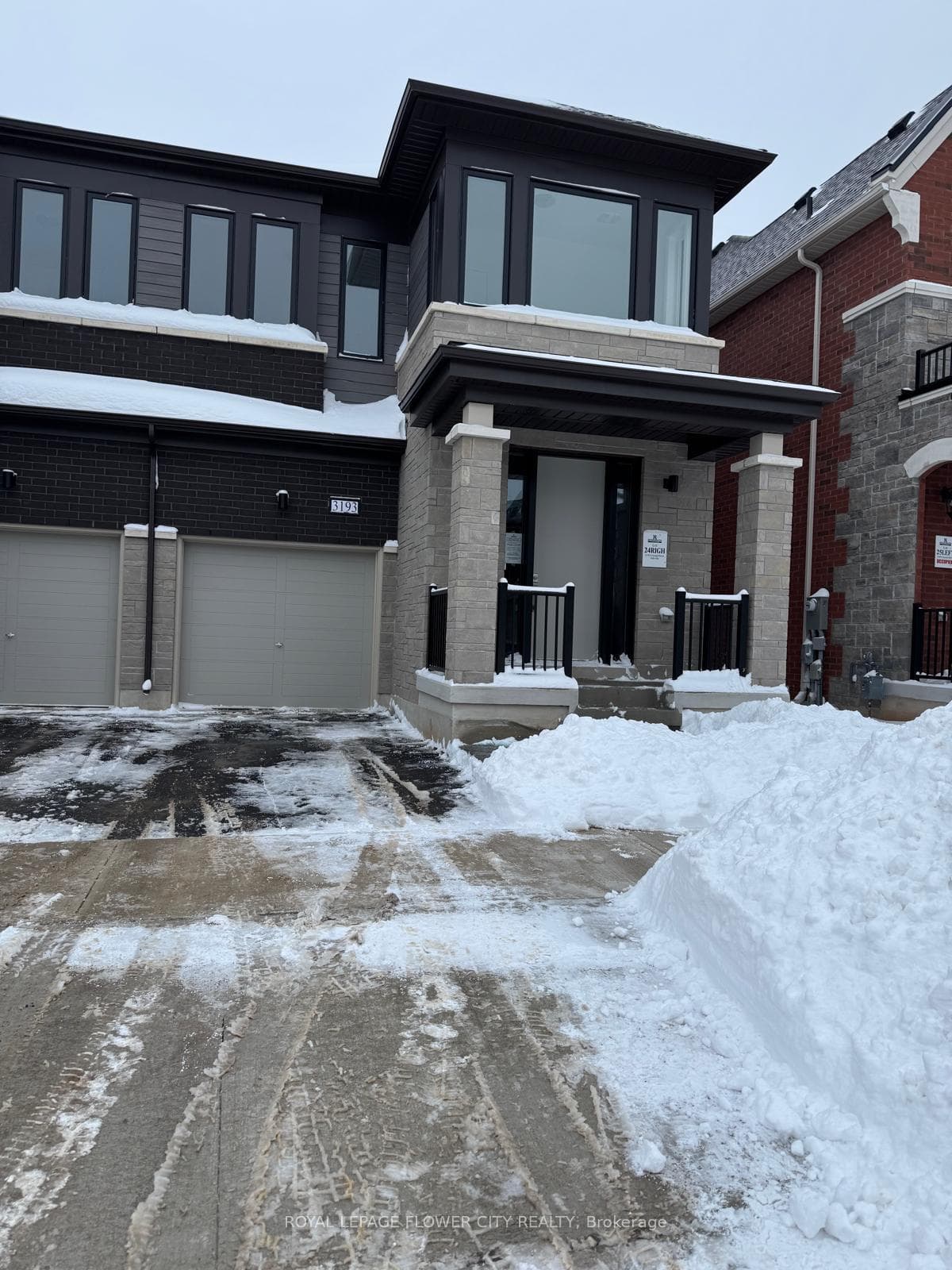 3193 Crystal Drive photo 1