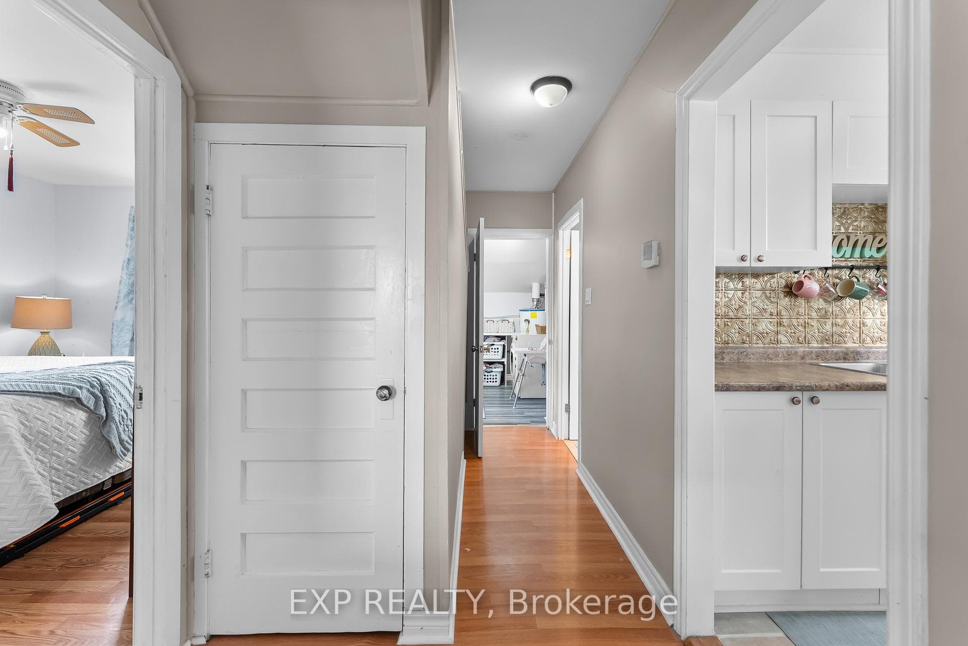4113 Martin Avenue photo 16