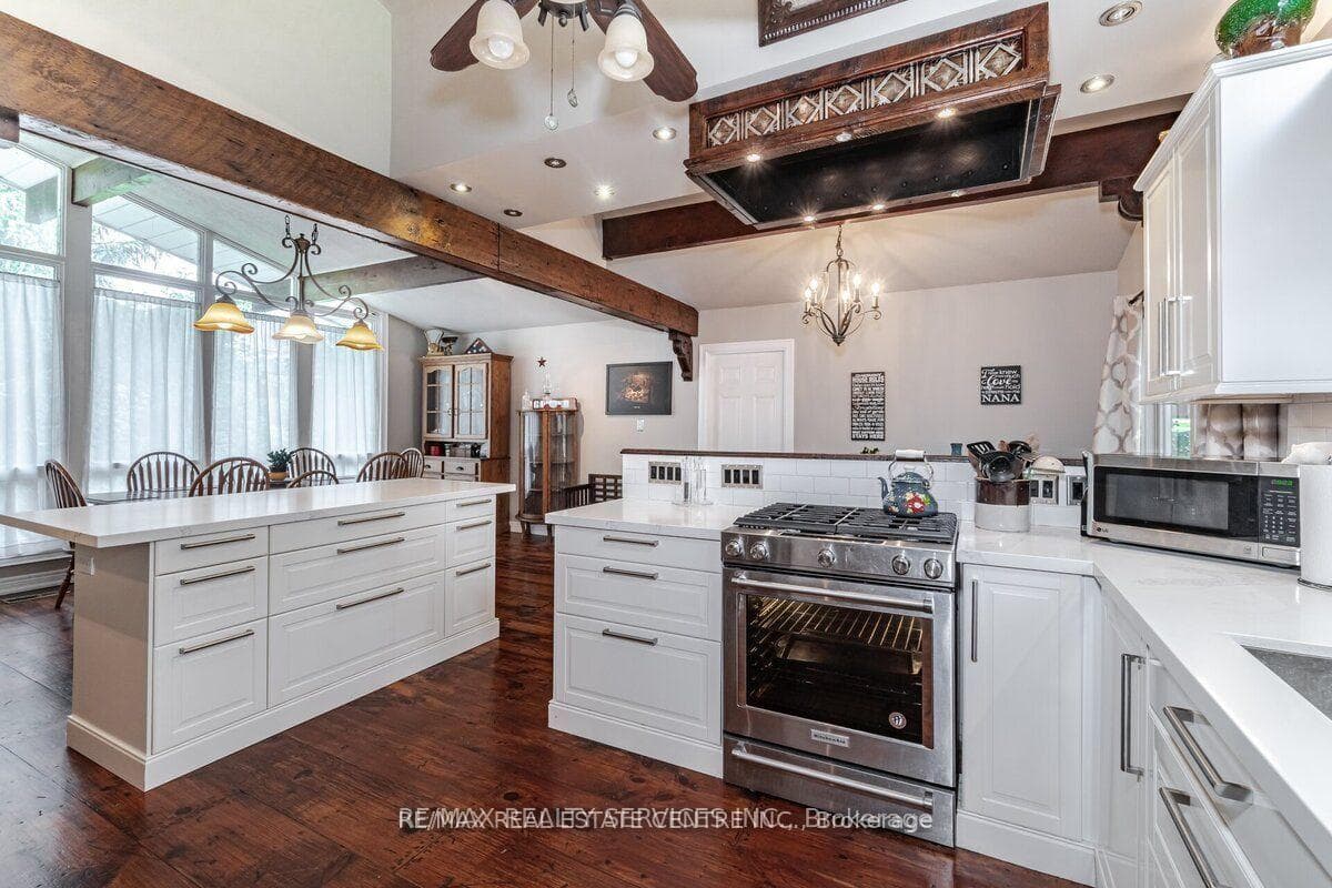 104 Kennedy Road photo 1