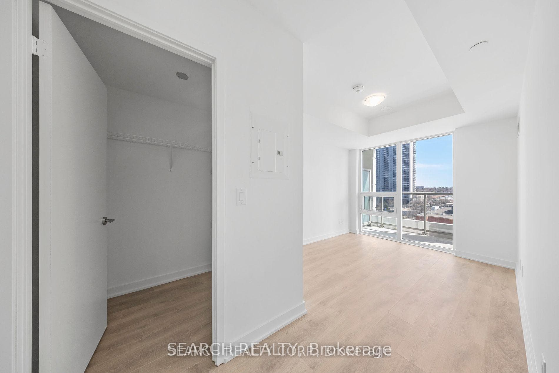 2033 Kennedy Road Unit 620 photo 20