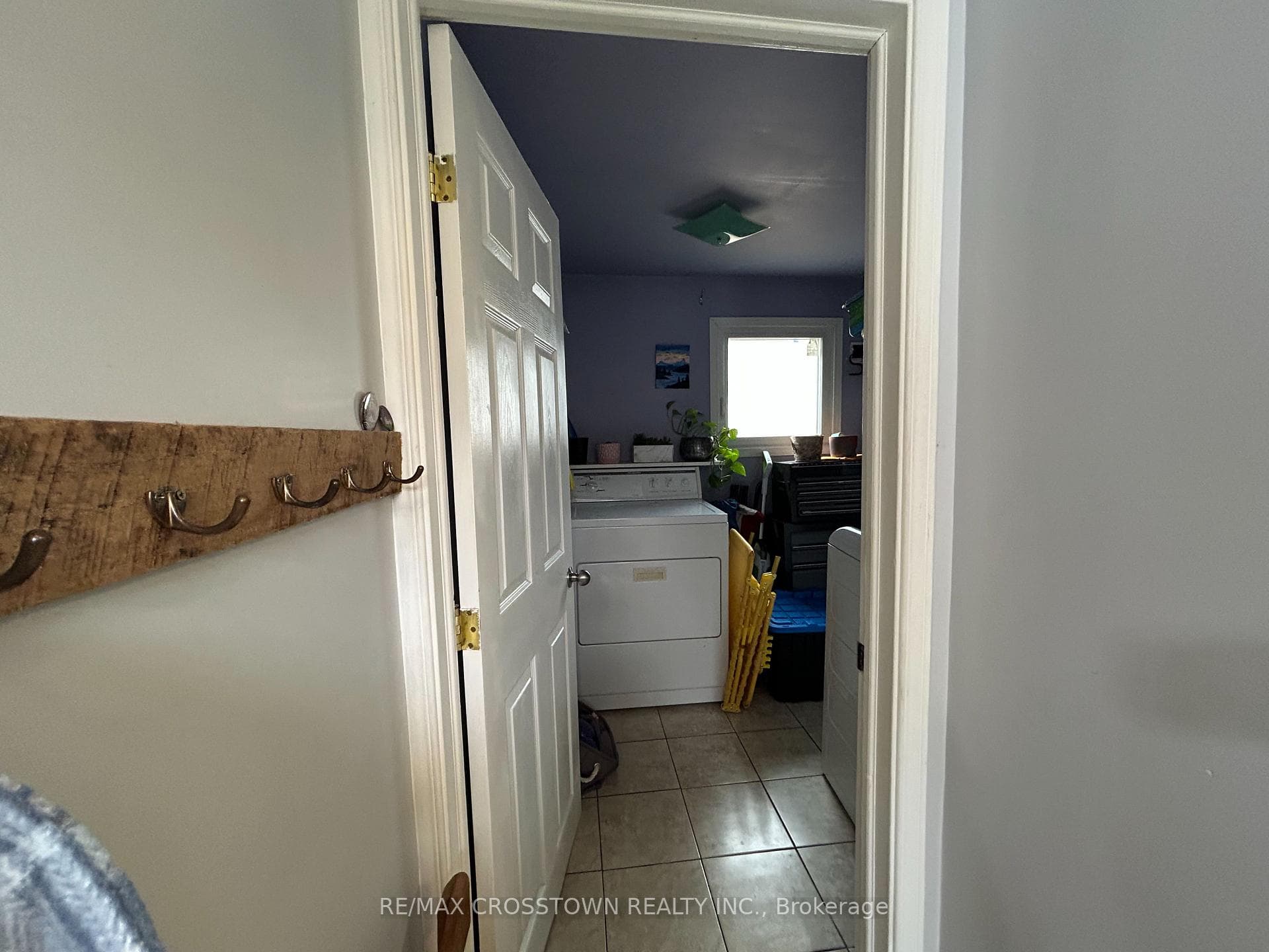661 Fourth Avenue photo 10