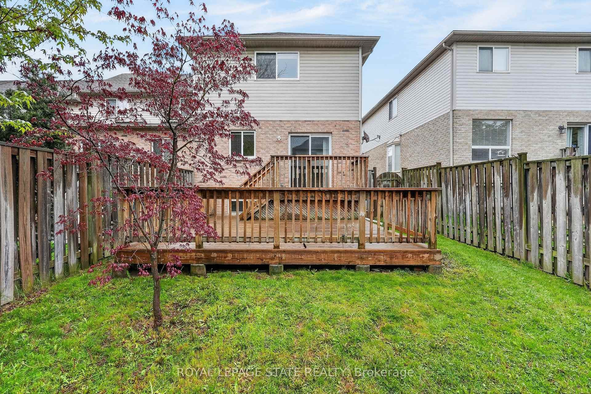 41 Kenyon Crescent photo 34