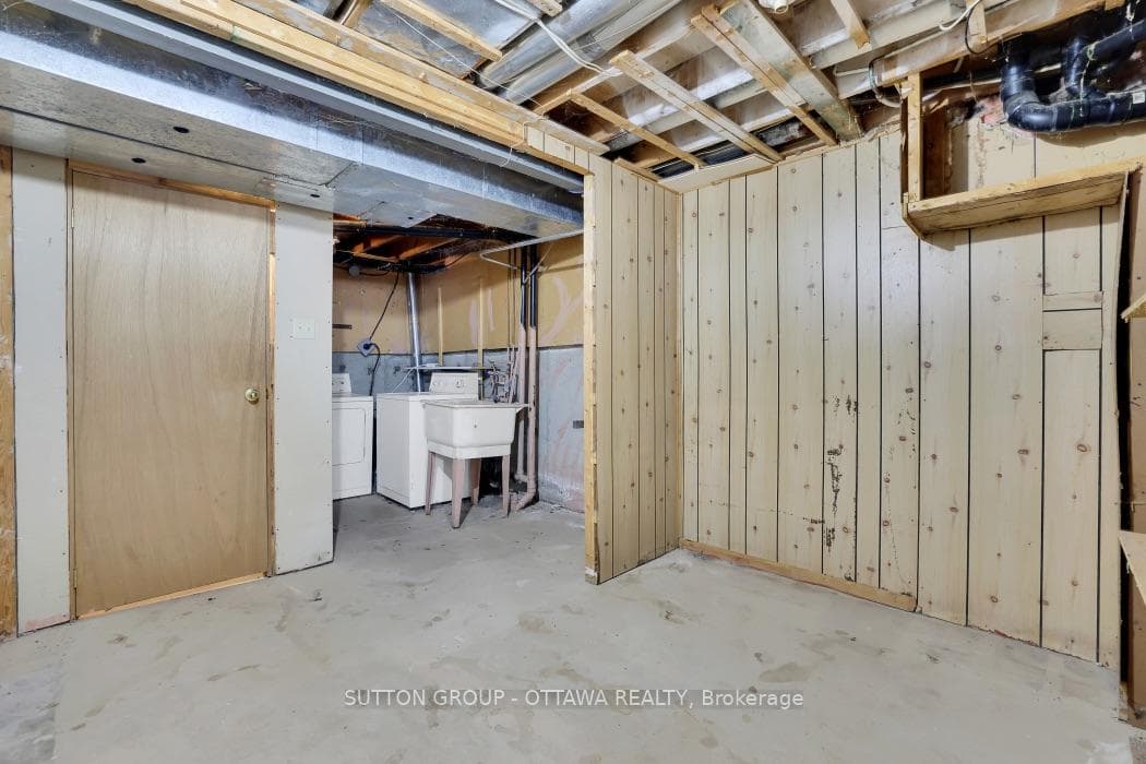 2014 Falkirk Crescent photo 27