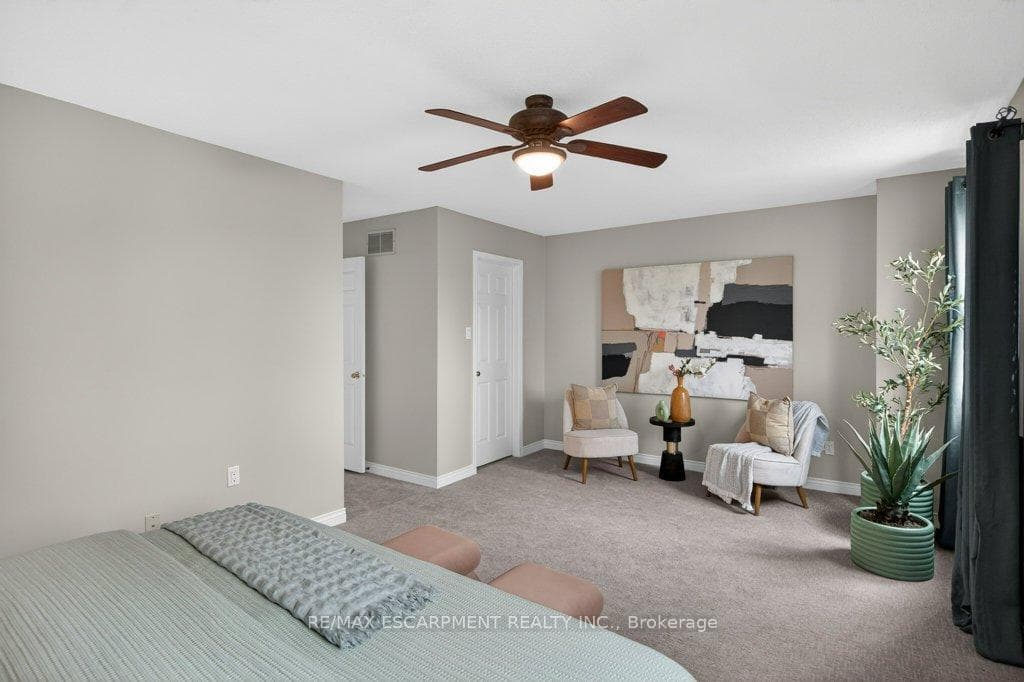 2067 Chrisdon Road photo 22