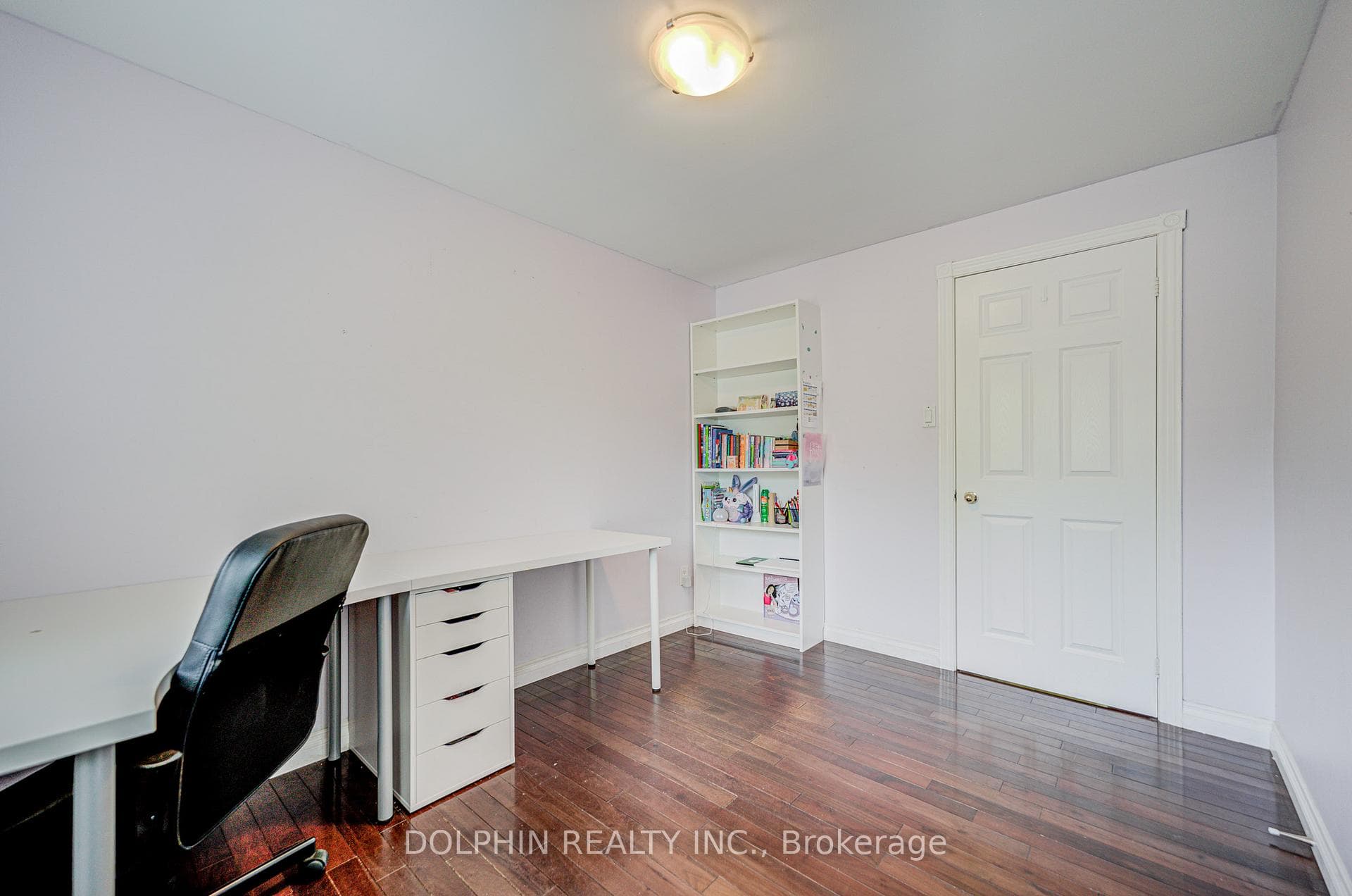 2290 Devon Road photo 23