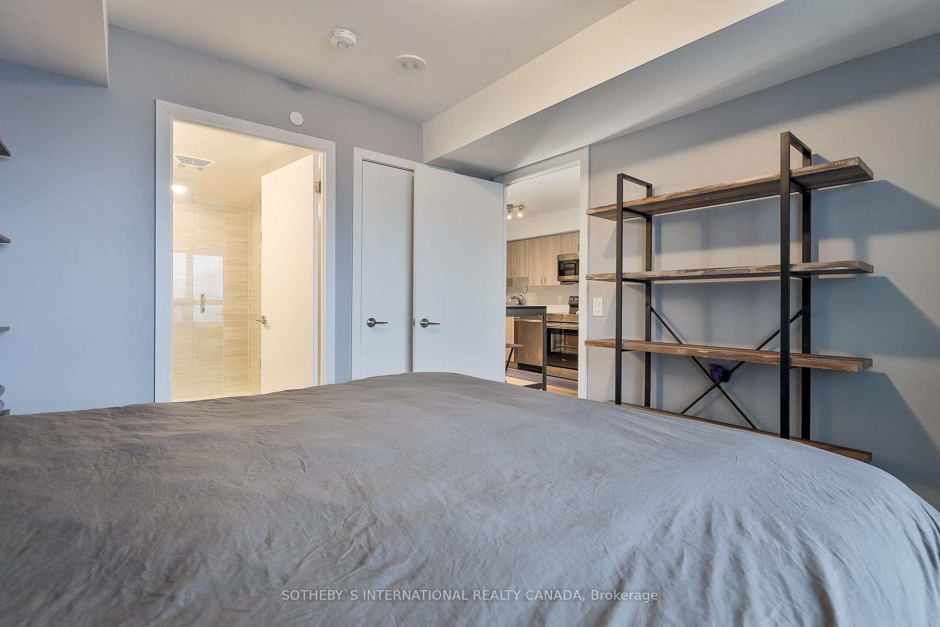 1480 Bayly Street Unit 1002 photo 17
