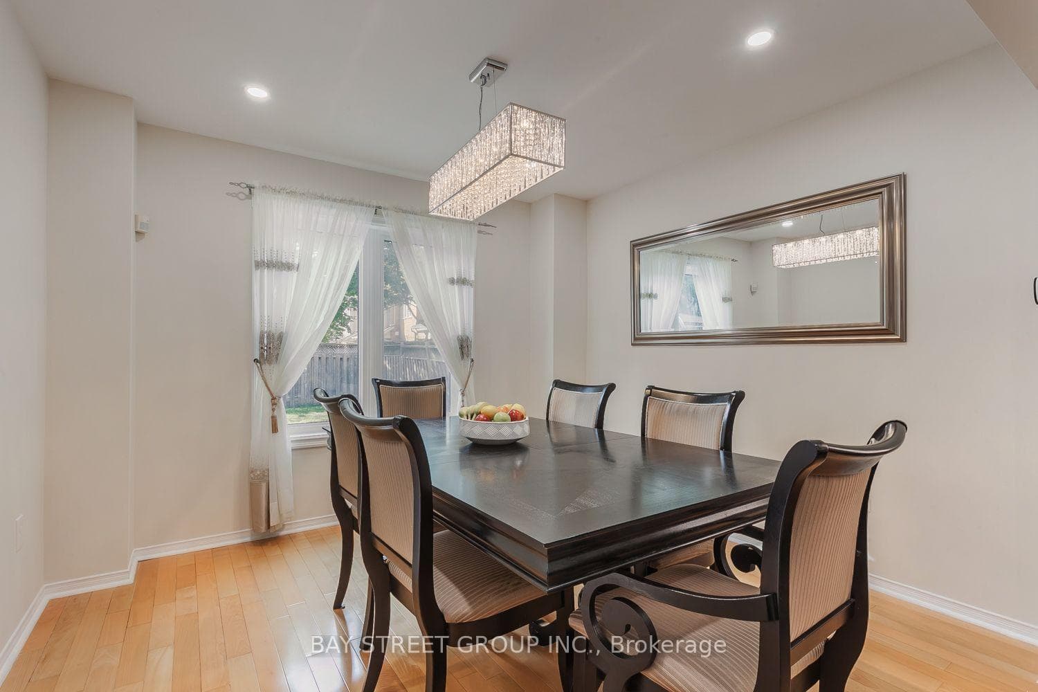 4882 Rosebush Road photo 8