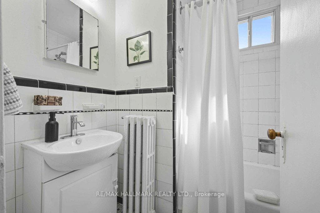 34 Gloucester Grove photo 7
