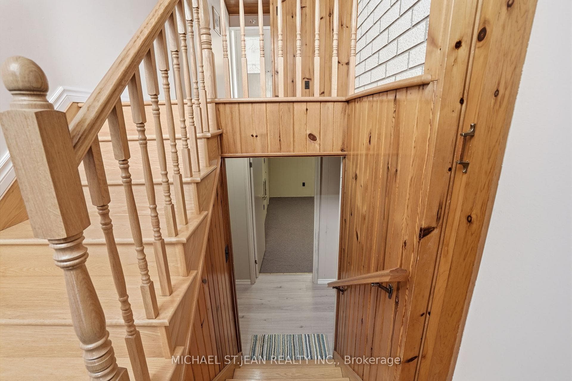 268 Canboro Road photo 21