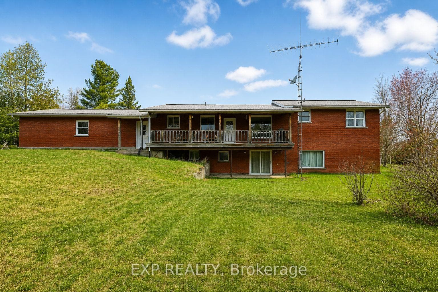 573 A Evergreen Lane photo 29