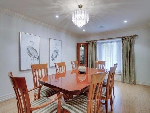 45 Aldershot Crescent photo 8