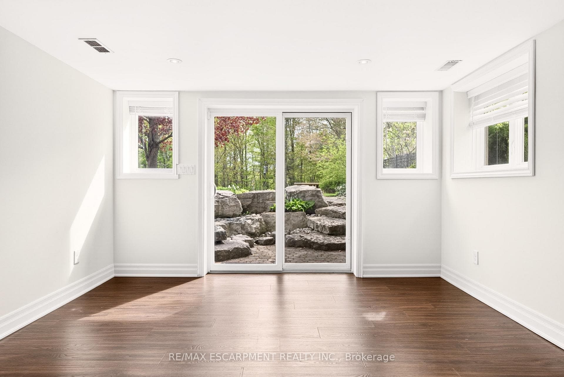 1670 Medad Springs Court photo 25
