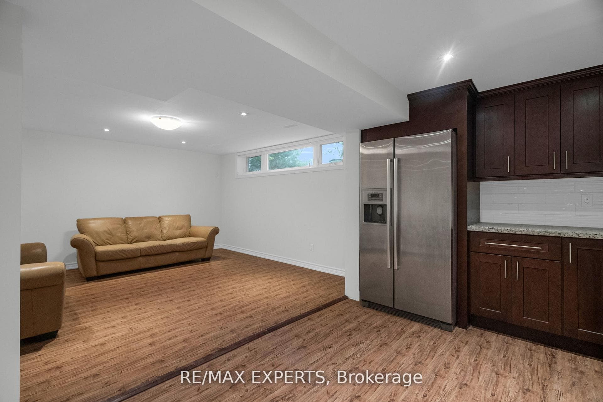 173 Kingsview Drive photo 36