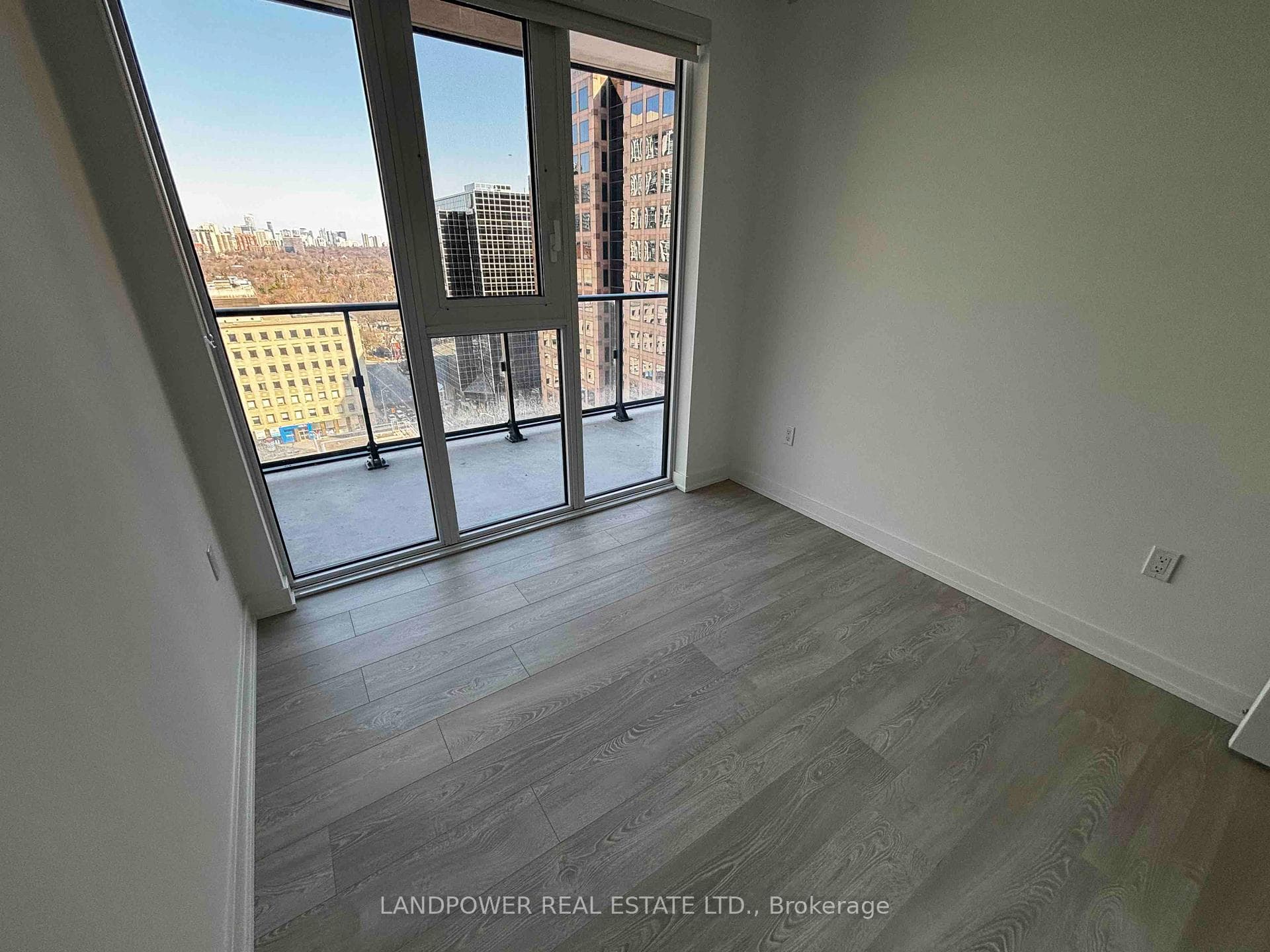 634 Church Street Unit 1505 photo 12