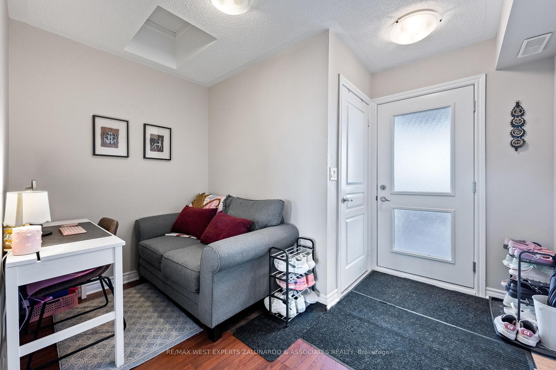 8 Brandy Lane Drive Unit 305 photo 11