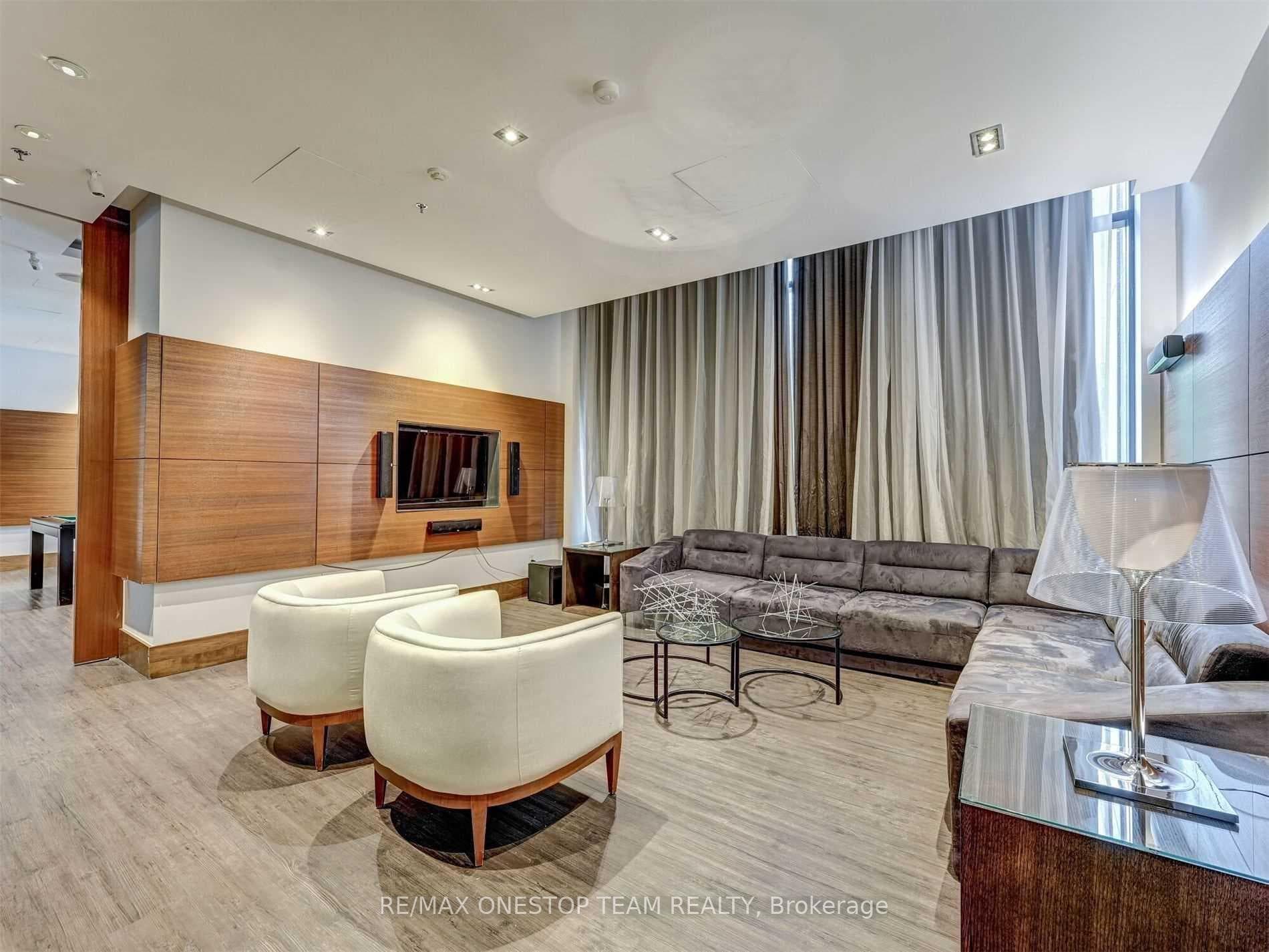 28 Ted Rogers Way Unit 3511 photo 23