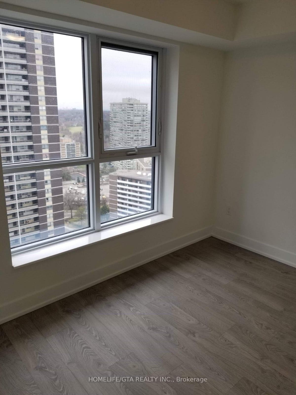 7 Mabelle Avenue Unit 2302 photo 33