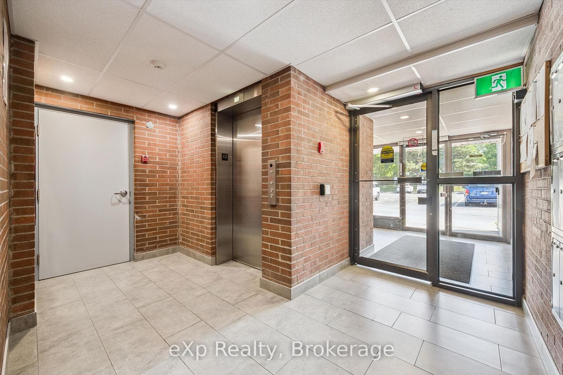 65 Silvercreek Parkway Unit 404 photo 5