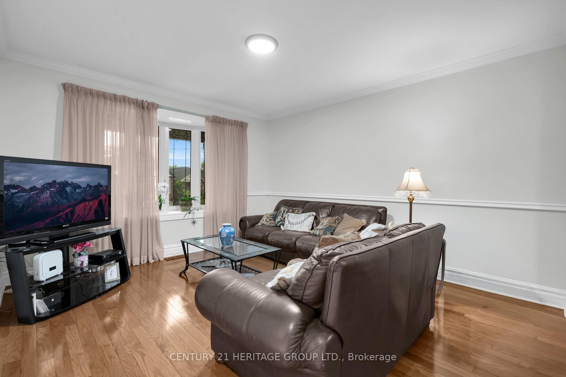 33 Sanderstead Avenue photo 9