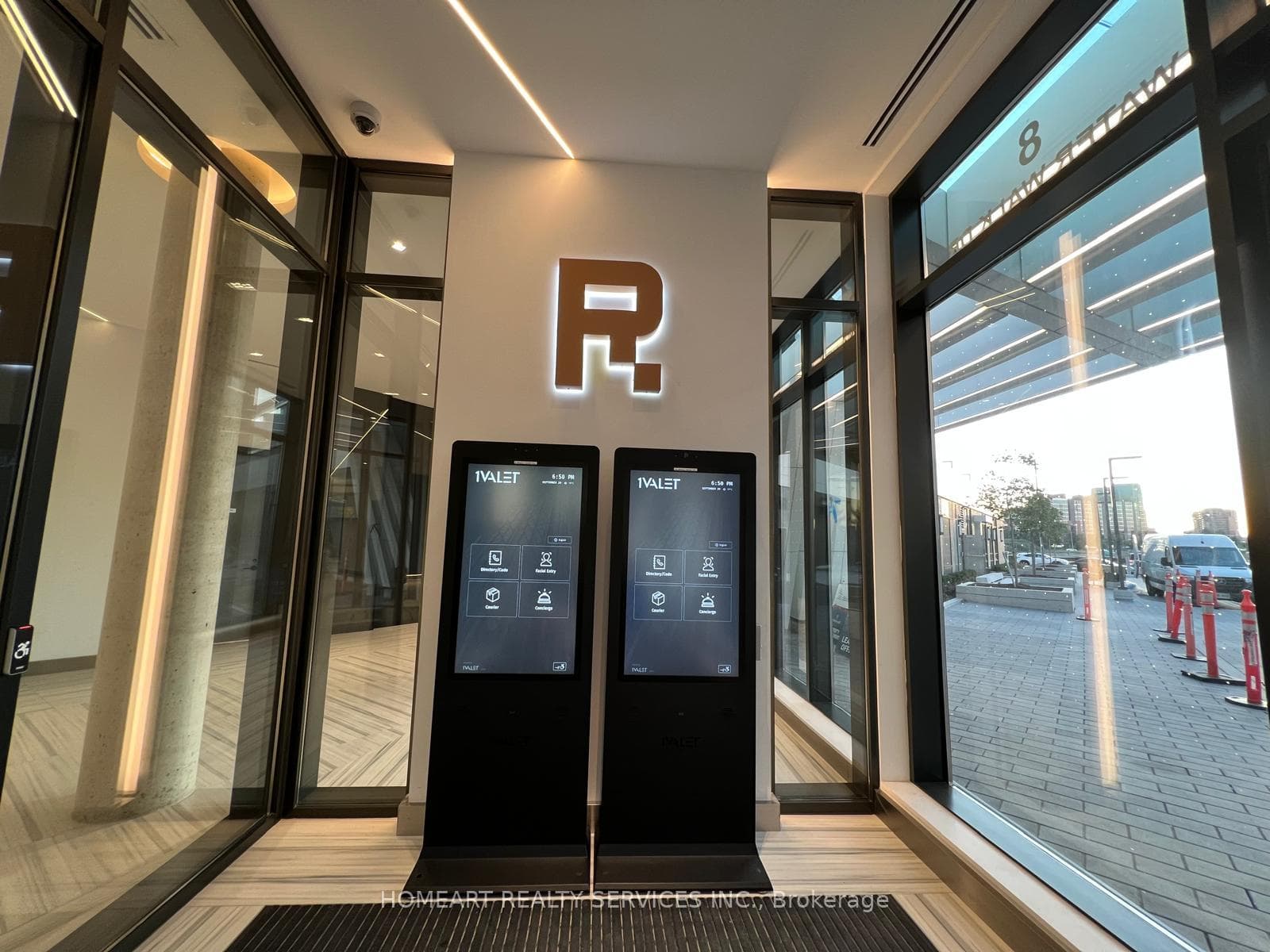 Smart building features