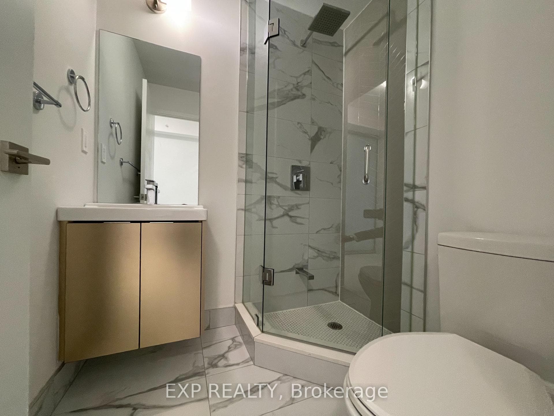 3-piece bathroom with stand up shower