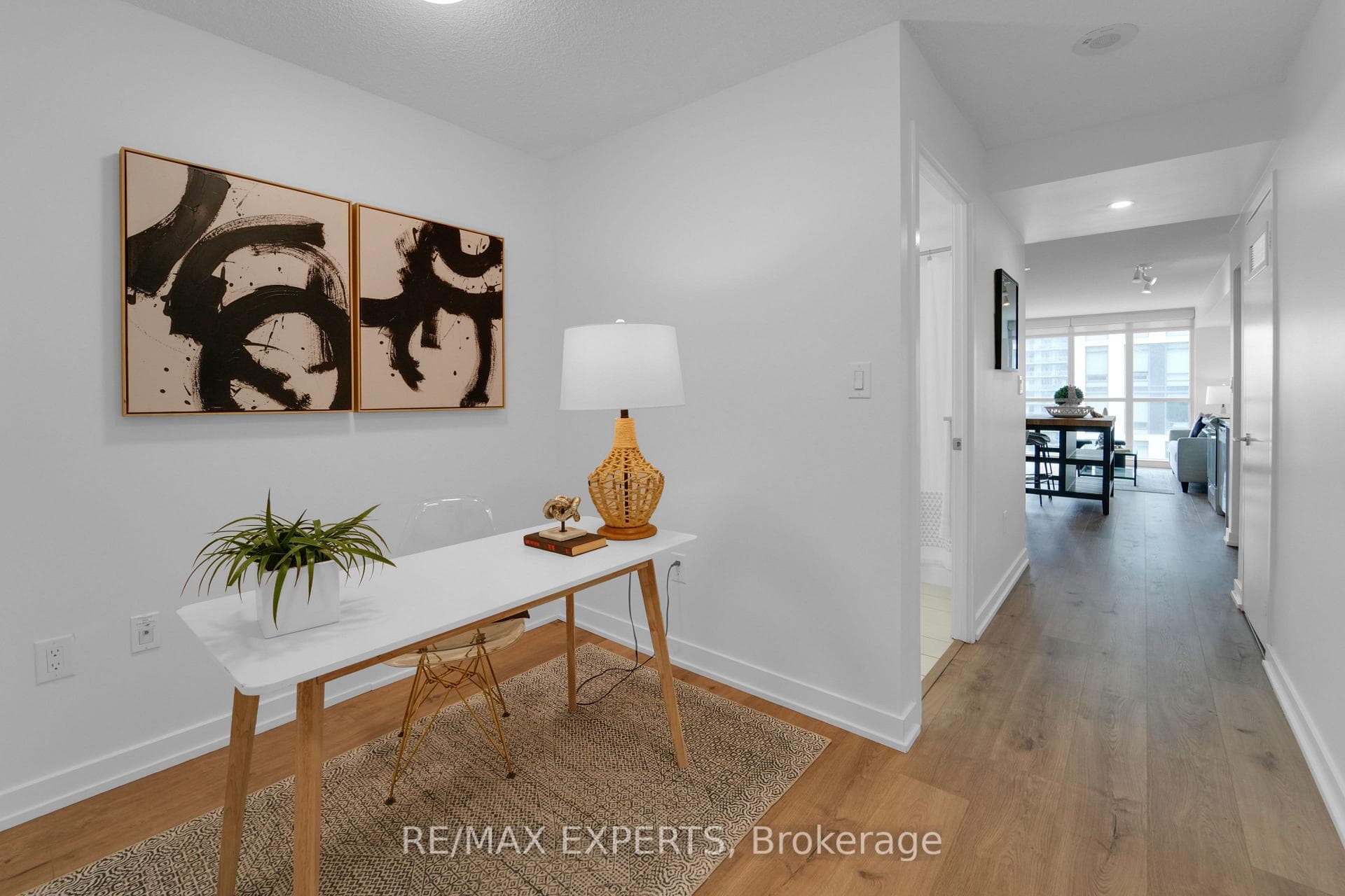 151 Dan Leckie Way Unit 1505 photo 3