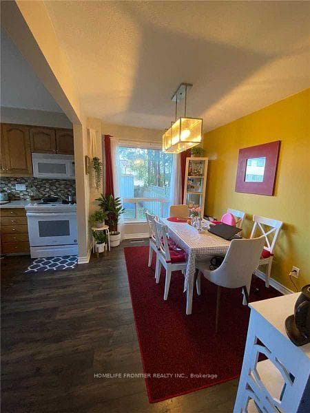 1357 Mary Street photo 9