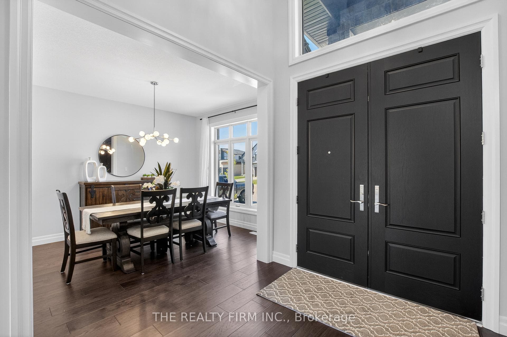 87 Daventry Way photo 4