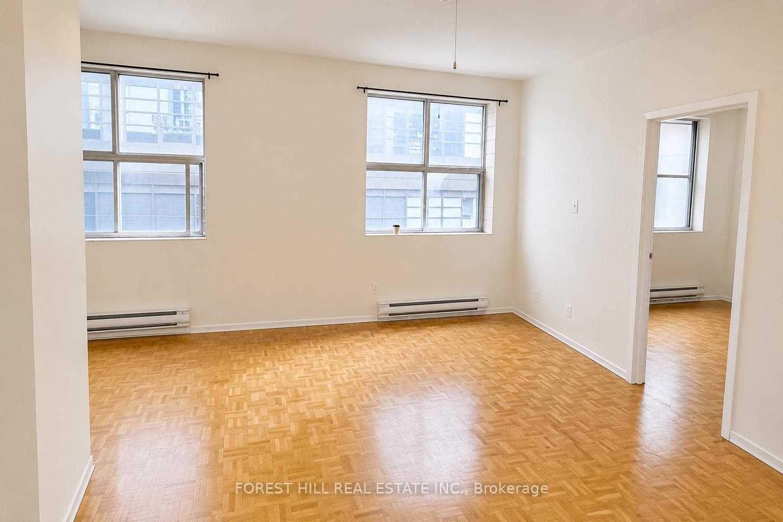 126 Dundas Street Unit 301 photo 8