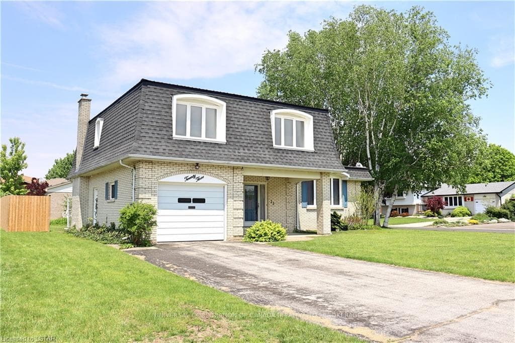 23 MOORE Avenue photo 1