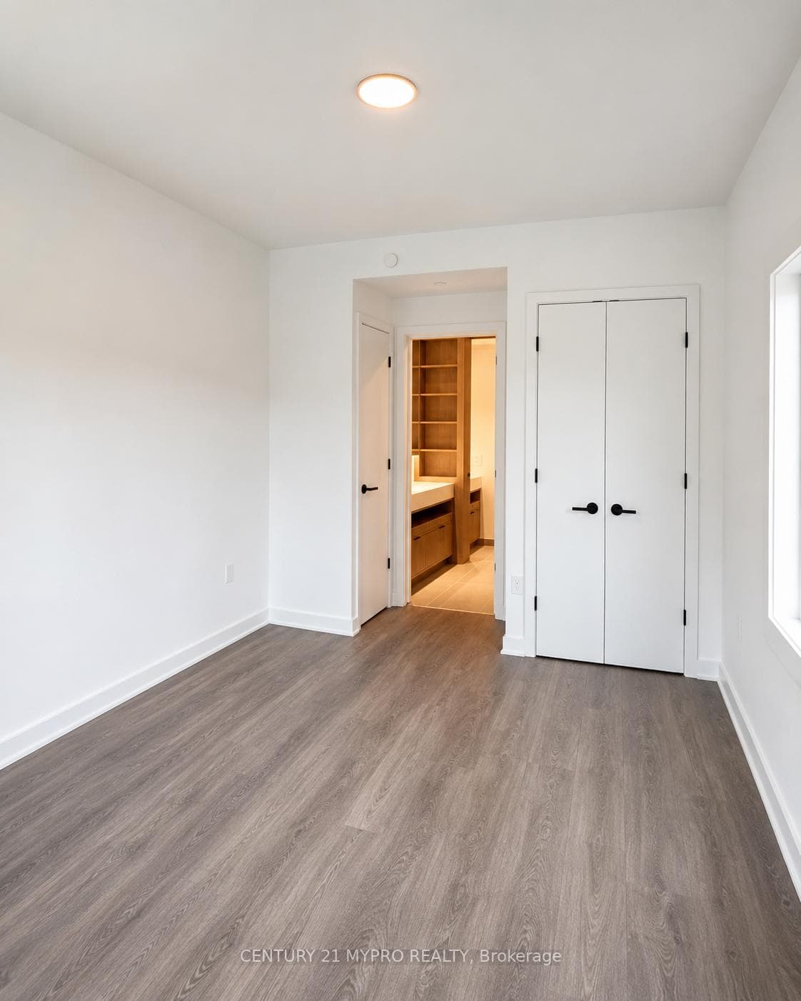 55 Charles Street Unit 2308 photo 6
