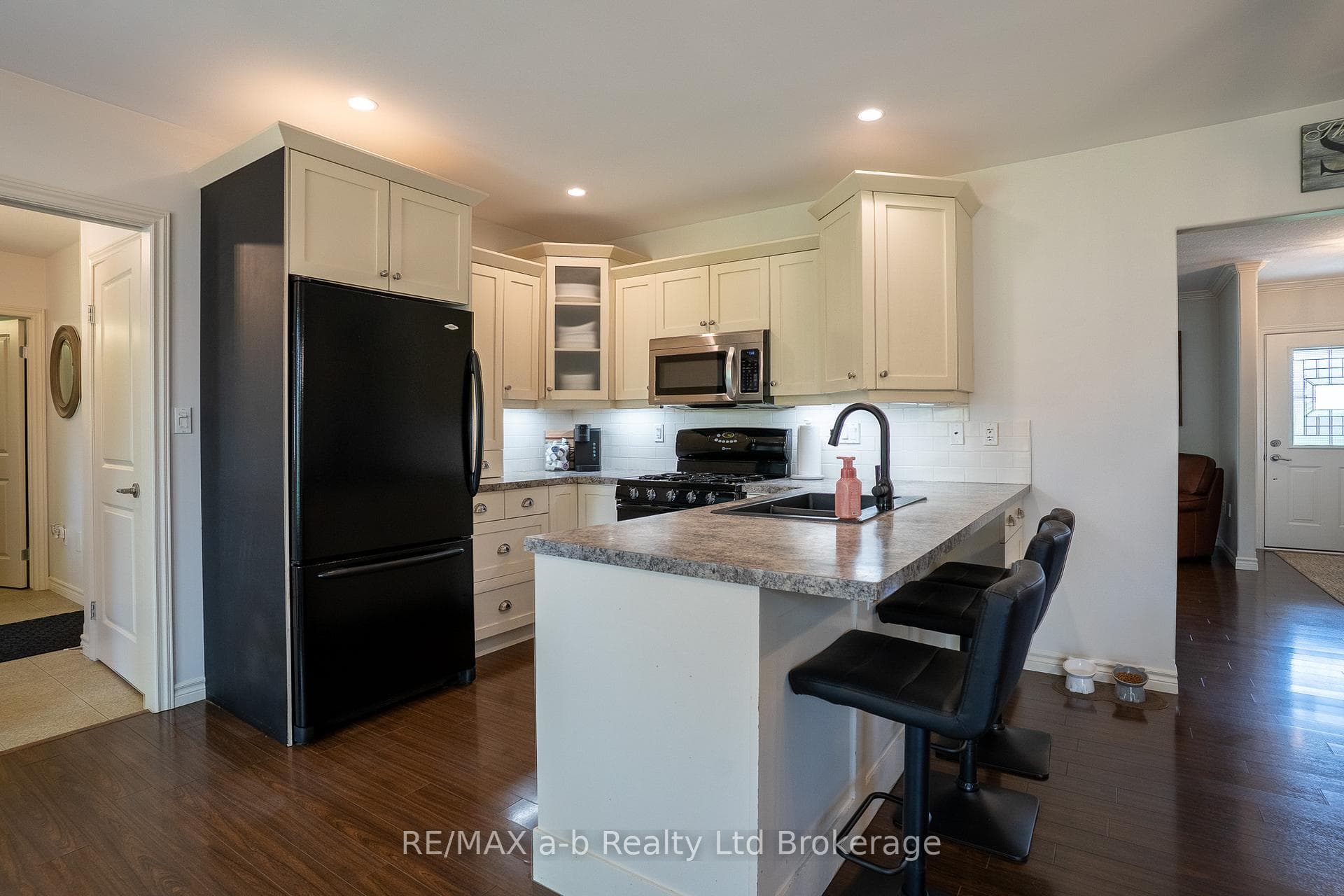4 Otterview Drive photo 15
