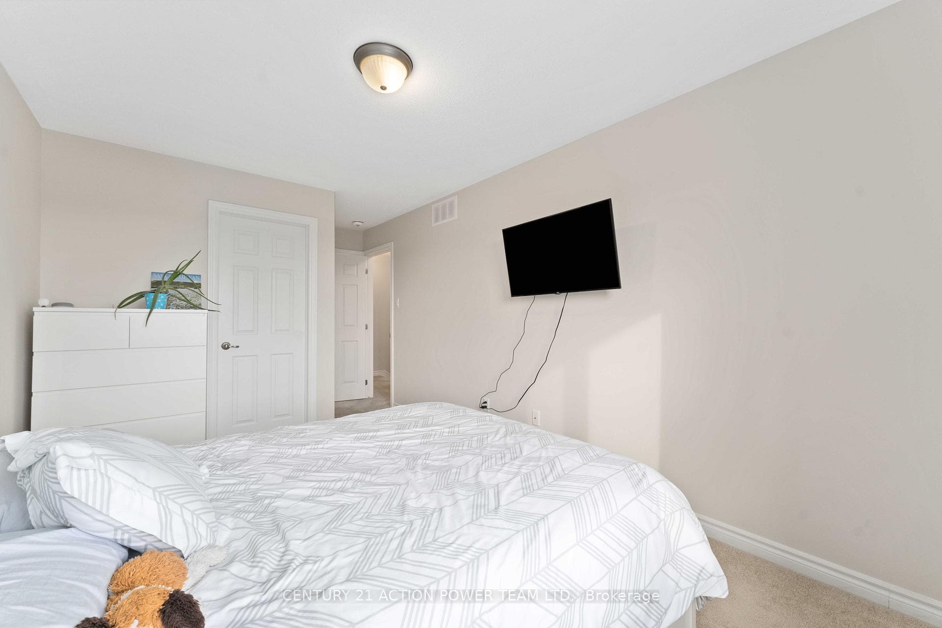 2035 SEELEYS BAY Street photo 20