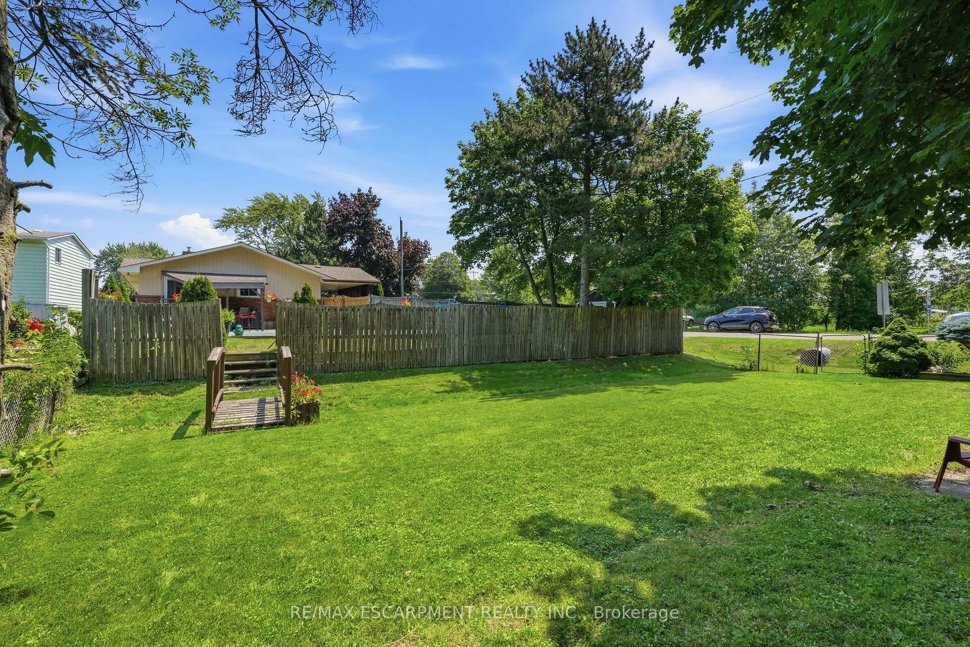 Far west side yard