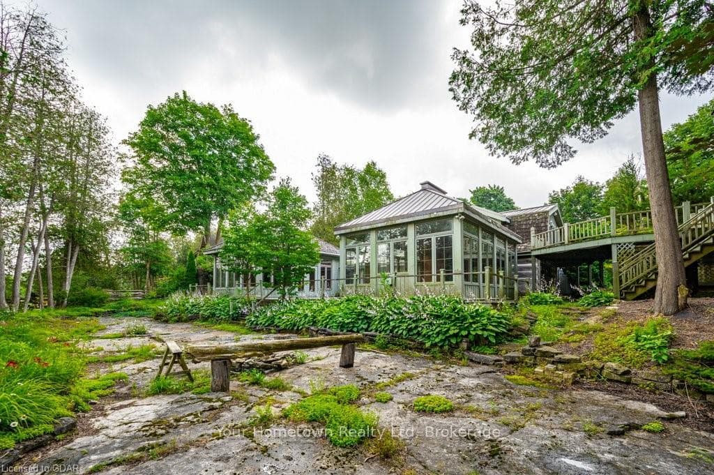 619 ORANGEVILLE Road photo 31
