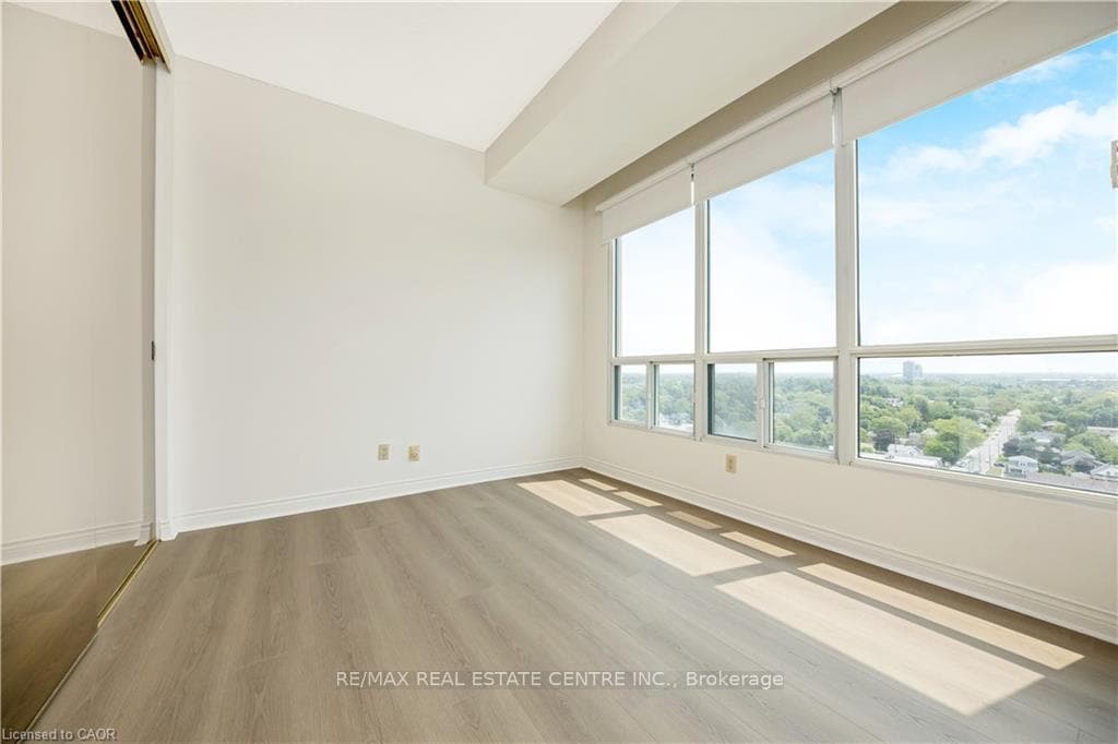 100 Millside Drive Unit SS01 photo 27