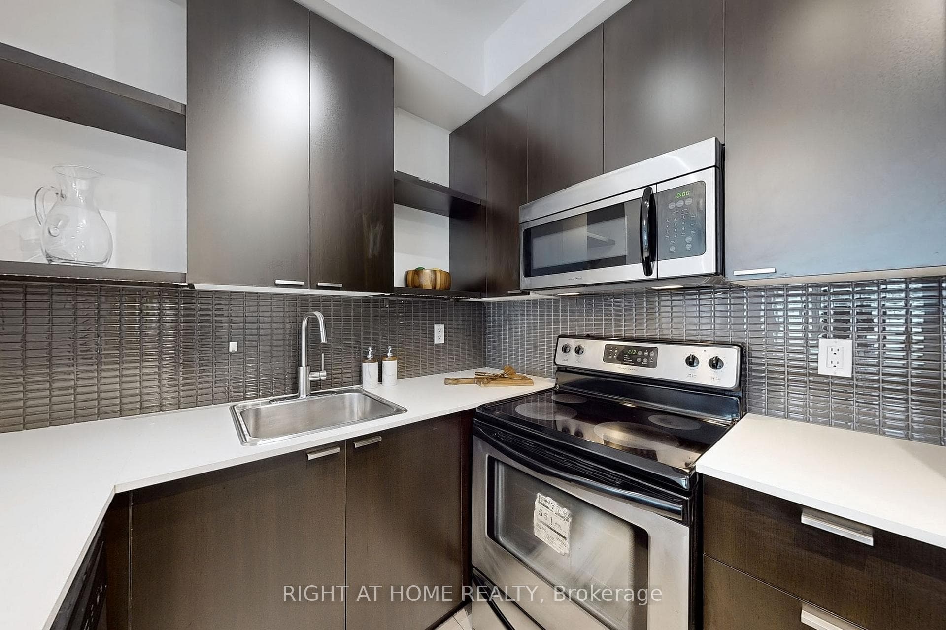 35 Hayden Street Unit 1216 photo 16
