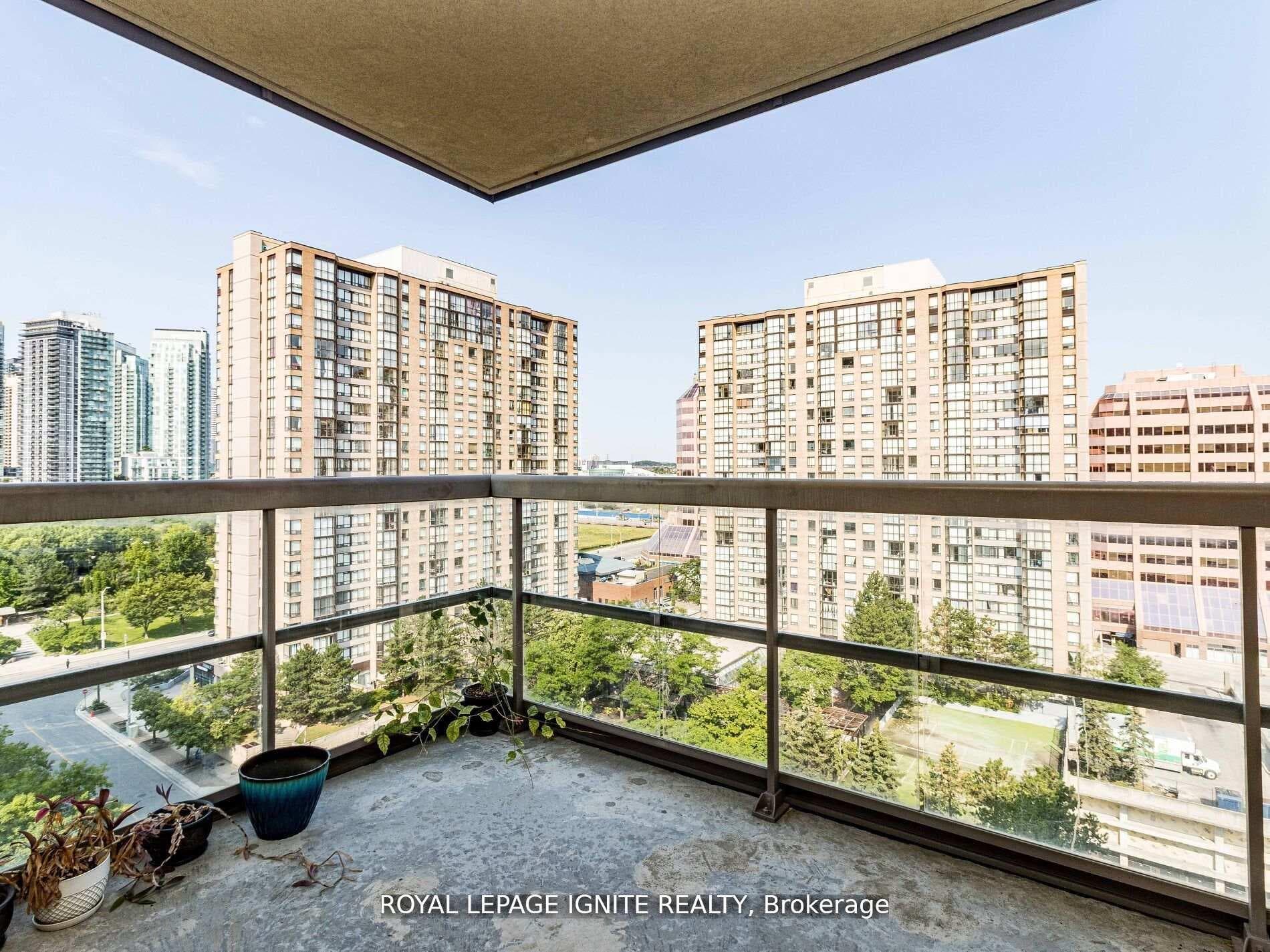 156 Enfield Place Unit 1711 photo 17