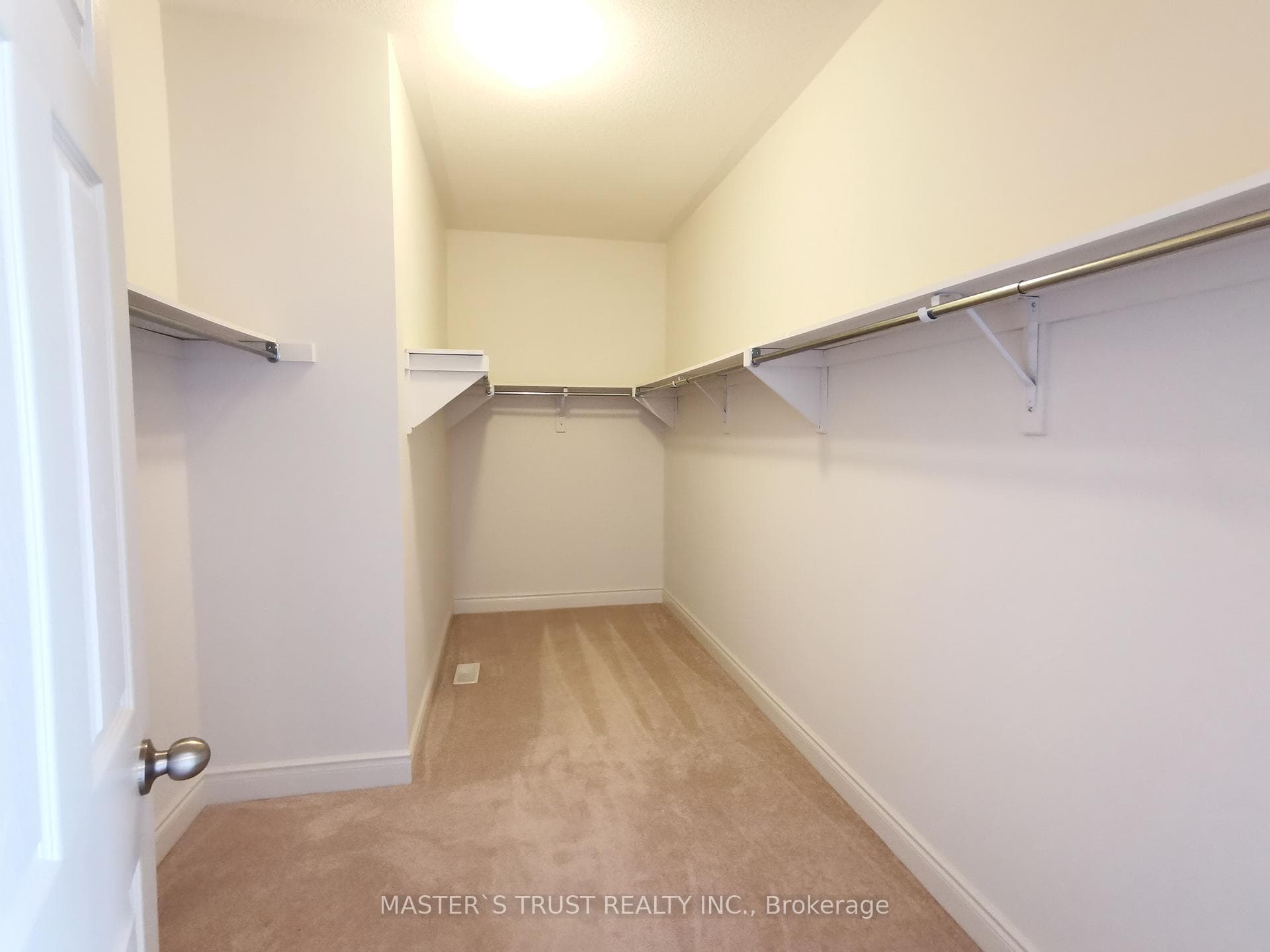 2529 Stallion Drive photo 20