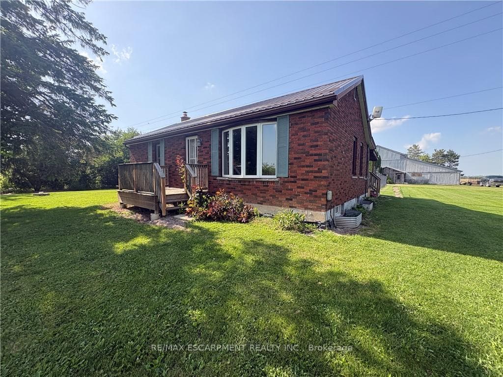 7358 Canborough Road photo 2