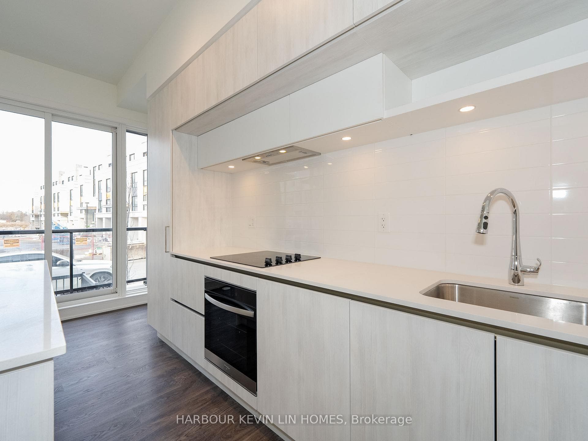 8 David Eyer Road Unit 1217 photo 12