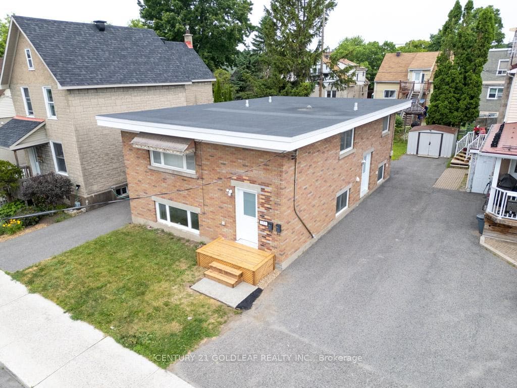 151 Montfort Street photo 1