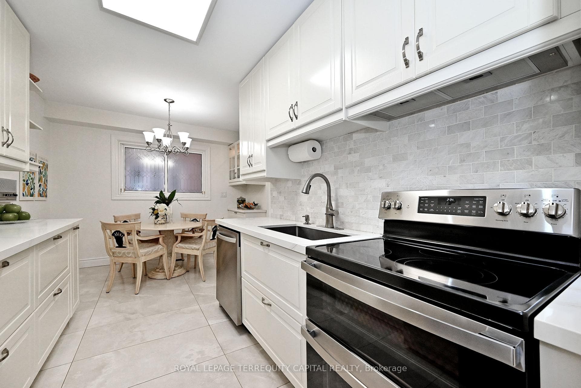 69 Wade Gate photo 10