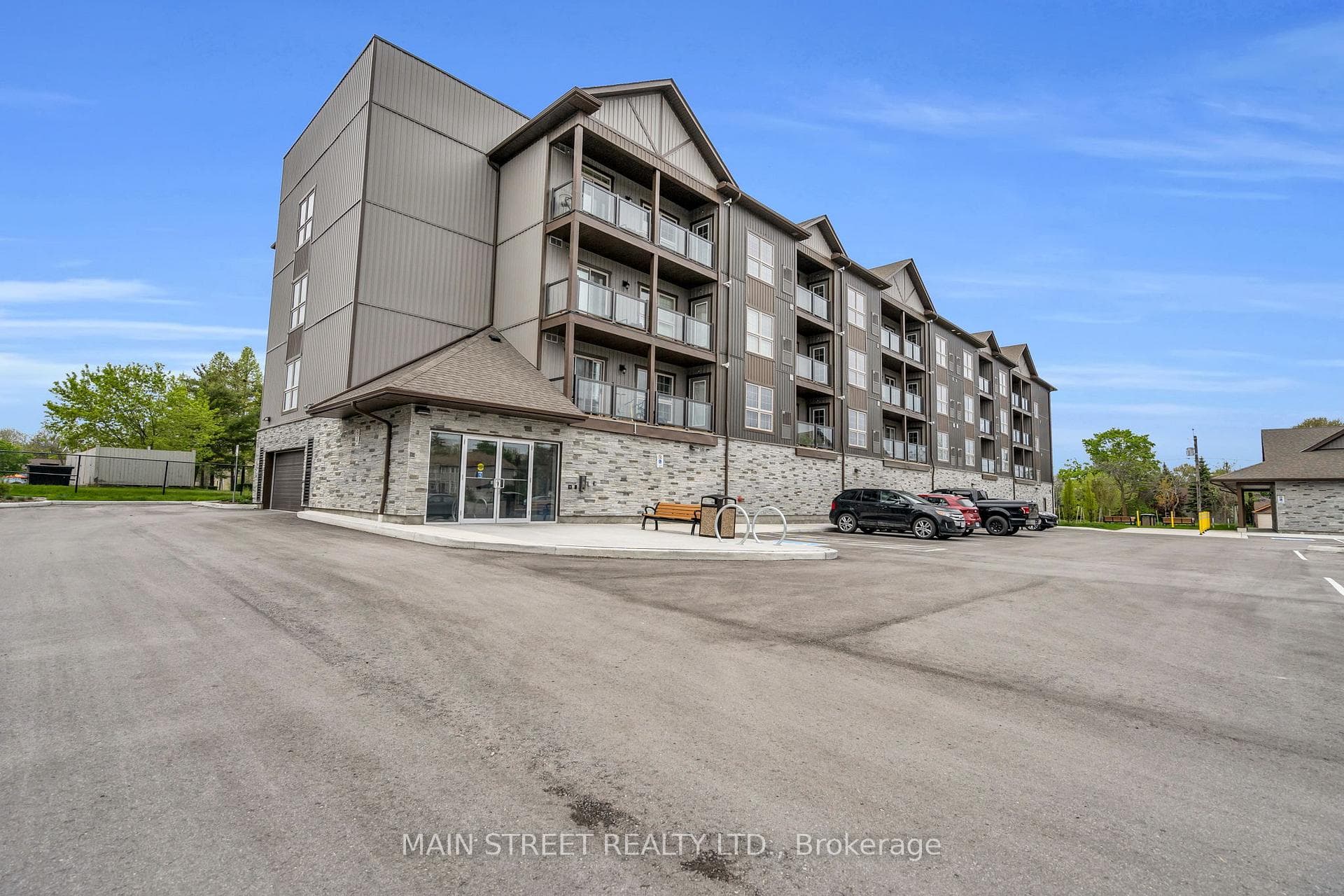 110 Grew Boulevard Unit 409 photo 1