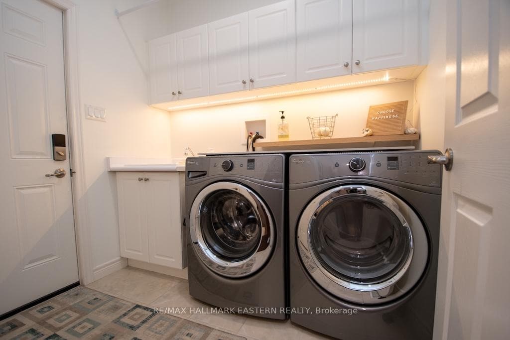 19 Marina Drive photo 34