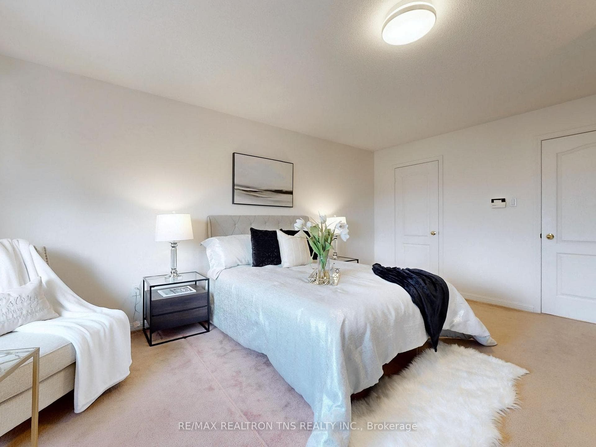 64 Fortune Crescent photo 18
